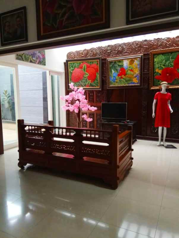 dijual rumah jl pejaten barat raya no