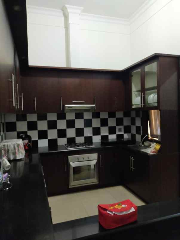 dijual rumah jl pejaten barat raya no