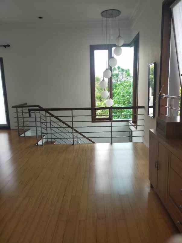 dijual rumah jl pejaten barat raya no
