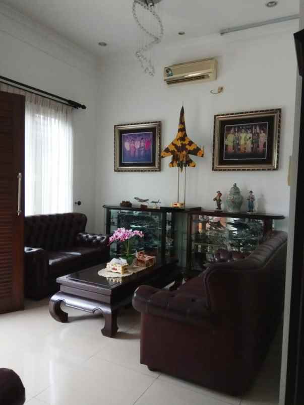 dijual rumah jl pejaten barat raya no