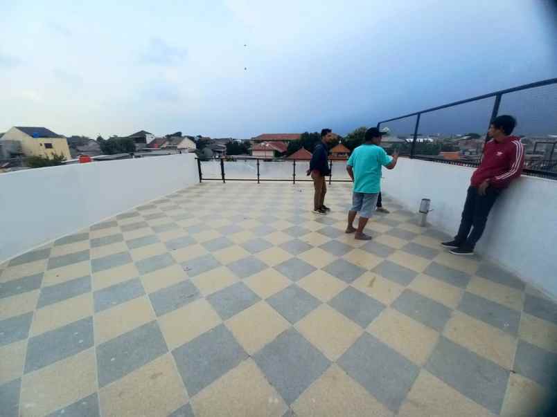 dijual rumah jl penggilingan cakung