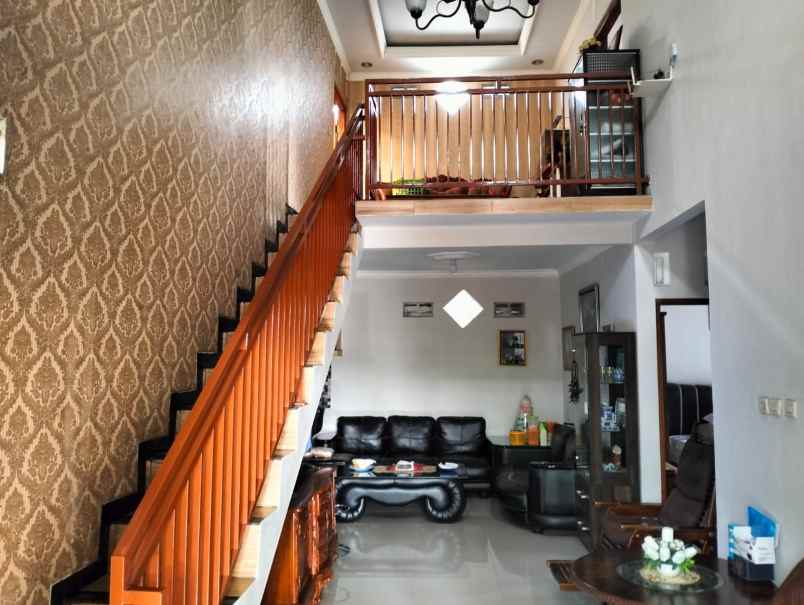 dijual rumah jl pgri ii 50 sonopakis lor