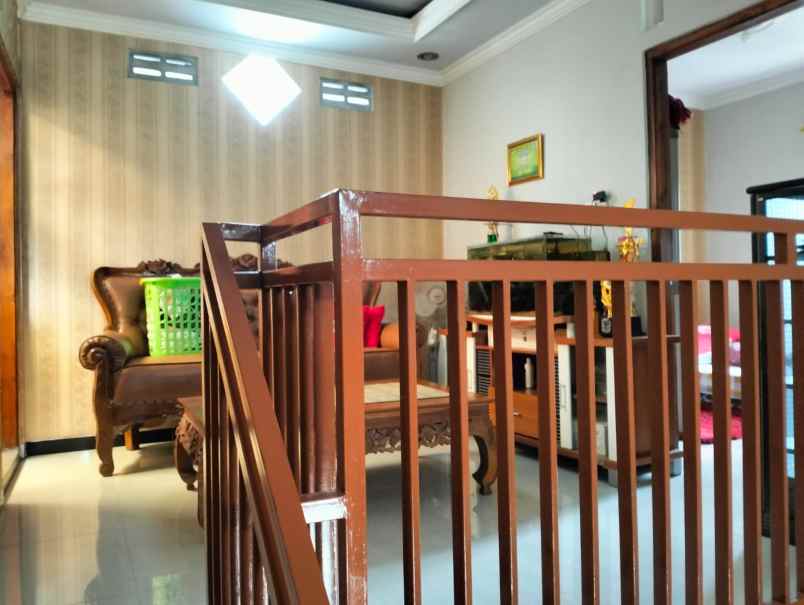 dijual rumah jl pgri ii 50 sonopakis lor