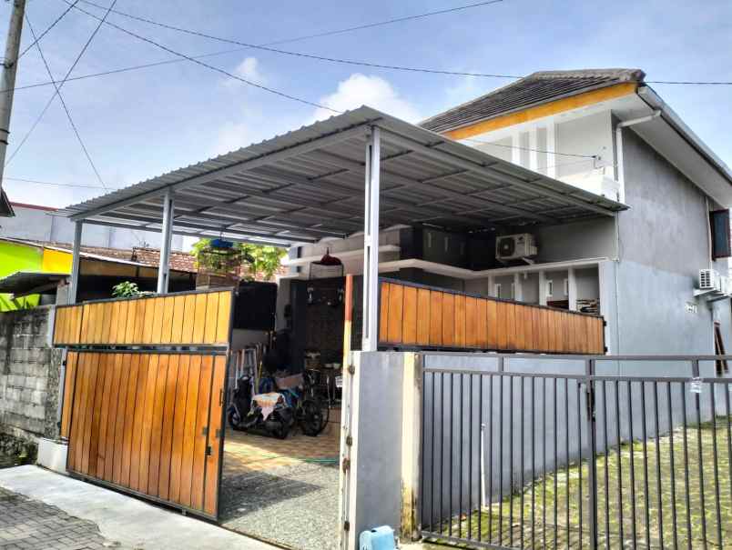 dijual rumah jl pgri ii 50 sonopakis lor