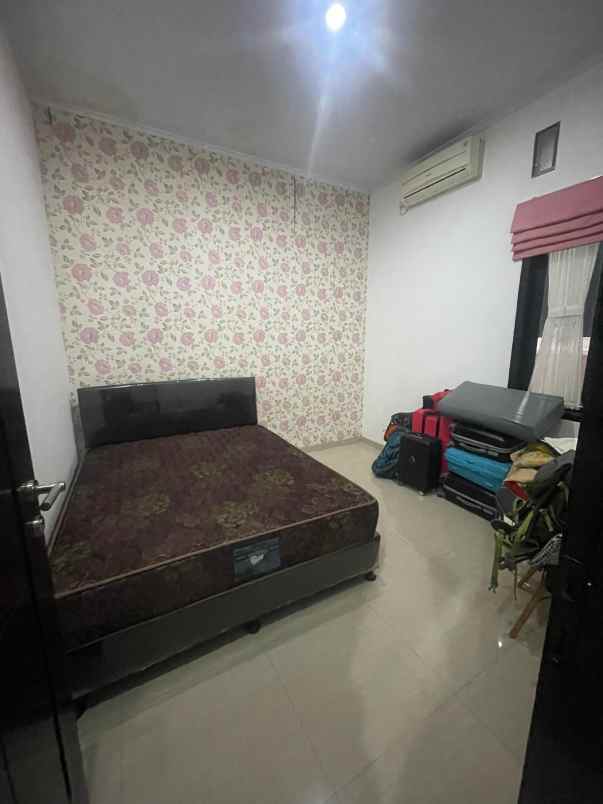 dijual rumah jl ratna jatibening bekasi