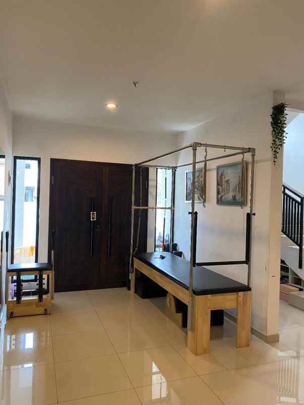 dijual rumah jl raya alternatif cibubur