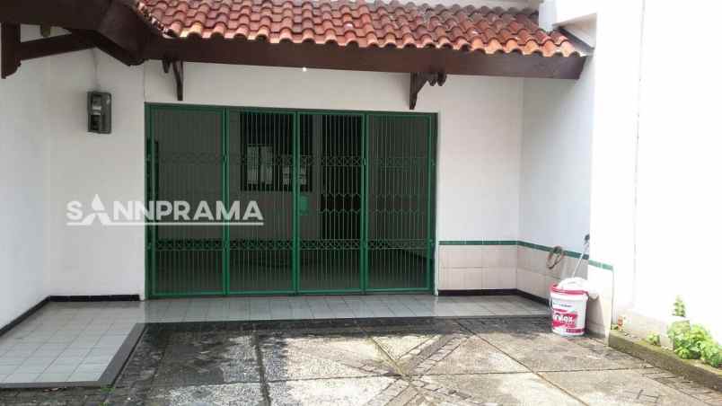 dijual rumah jl raya ceger