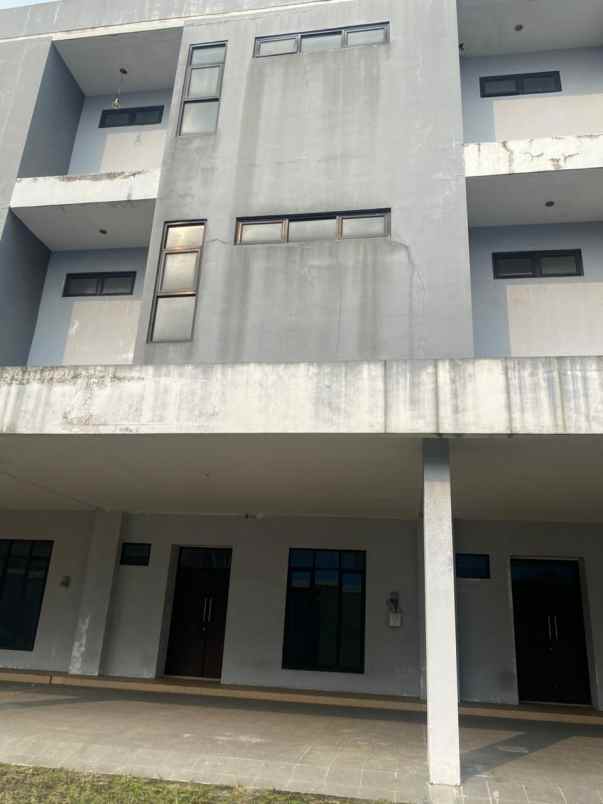 dijual rumah jl rempoa raya rc veteran