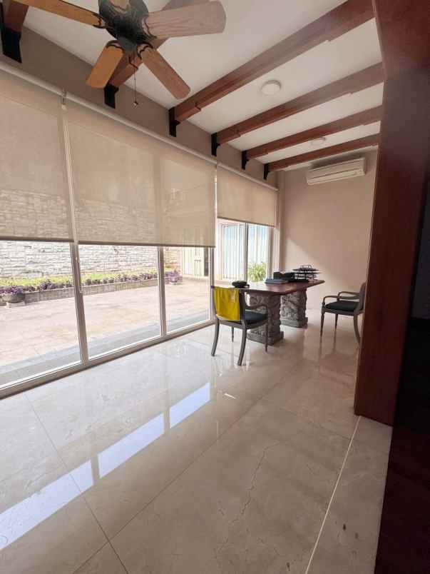 dijual rumah jl sanur indah kelapa