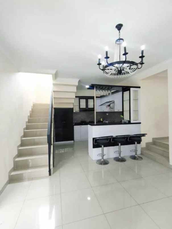 dijual rumah jl sepat raya kebagusan