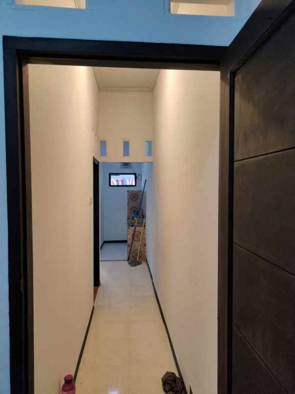 dijual rumah jl sukarela peninggilan