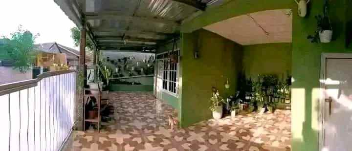 dijual rumah jl sumatera jombang ciputat