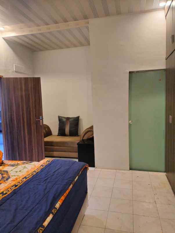 dijual rumah jl tengkubey