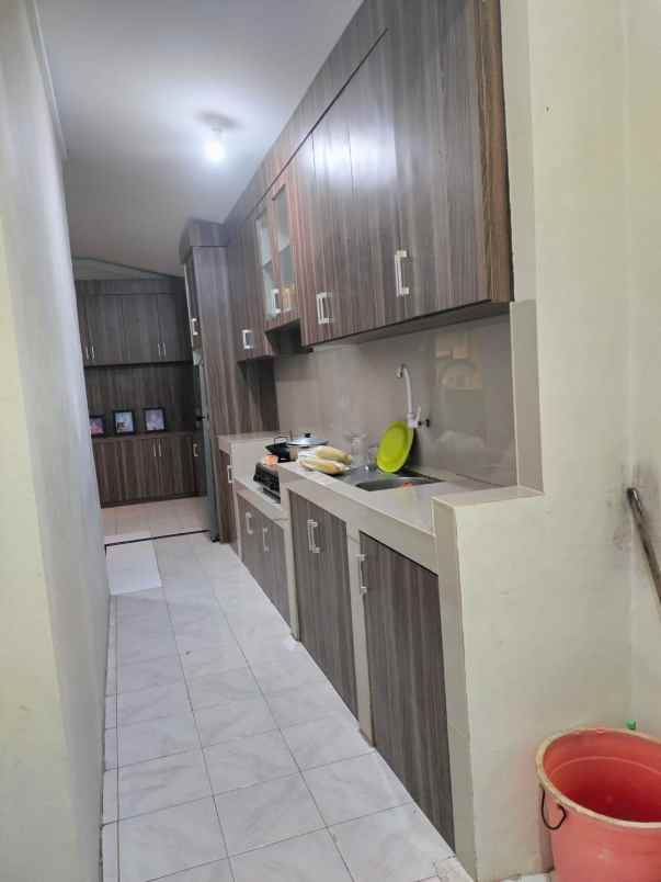 dijual rumah jl tengkubey