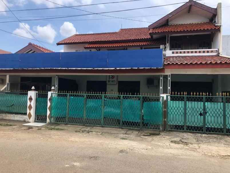 dijual rumah jln nusantara depok jaya