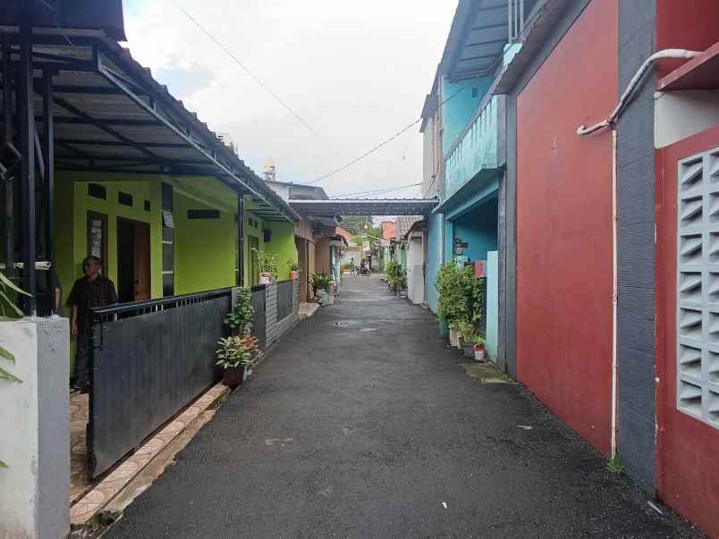 dijual rumah jln raya kalilicin