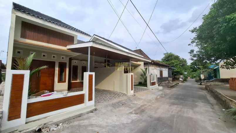dijual rumah kalasan sleman yogyakarta