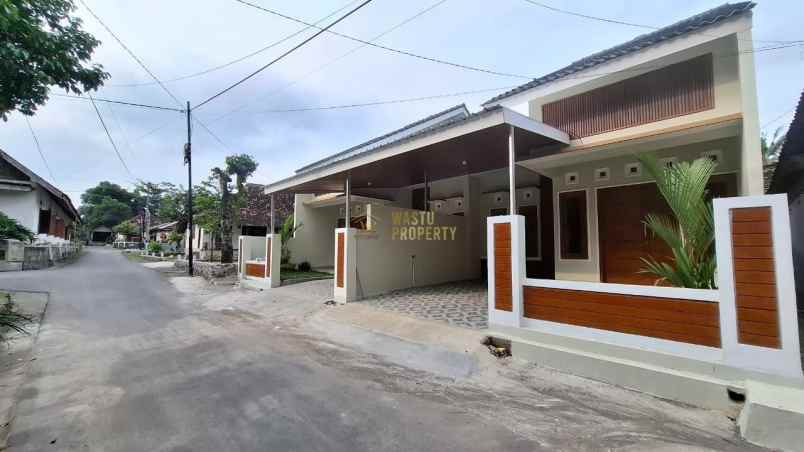 dijual rumah kalasan sleman yogyakarta