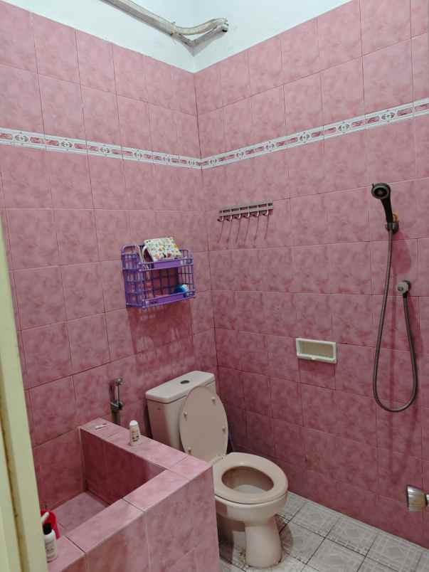 dijual rumah kalongan