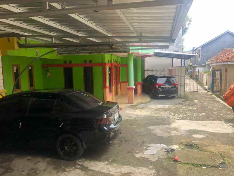dijual rumah kec parongpong