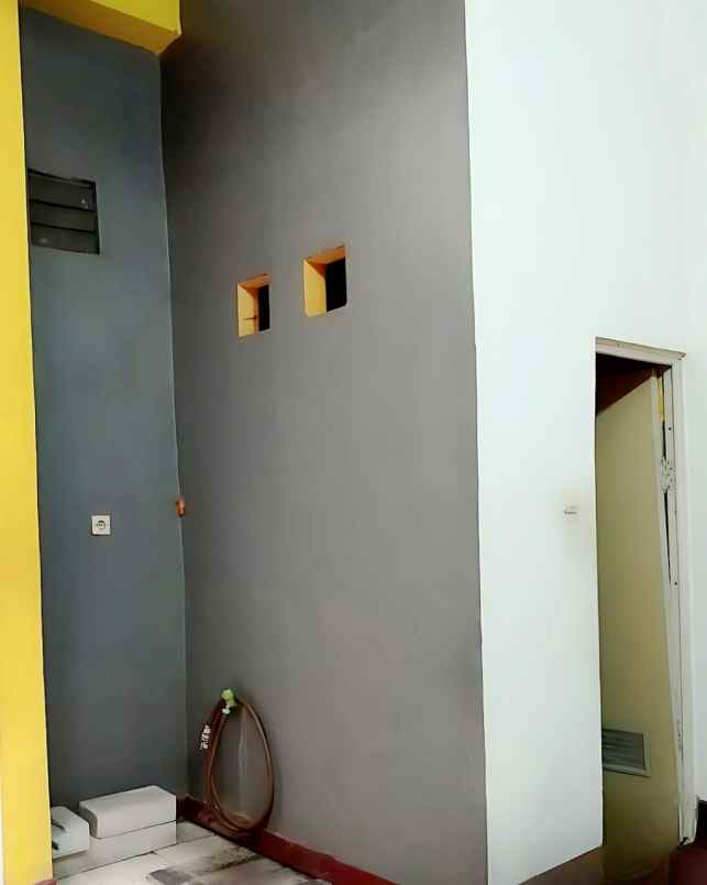 dijual rumah kedaung ciputat