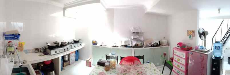 dijual rumah kelapa gading