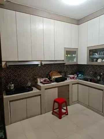 dijual rumah kelapa gading