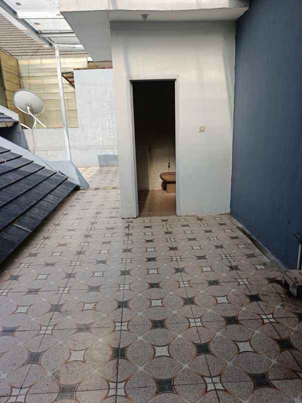 dijual rumah kemang pratama 2 bekasi