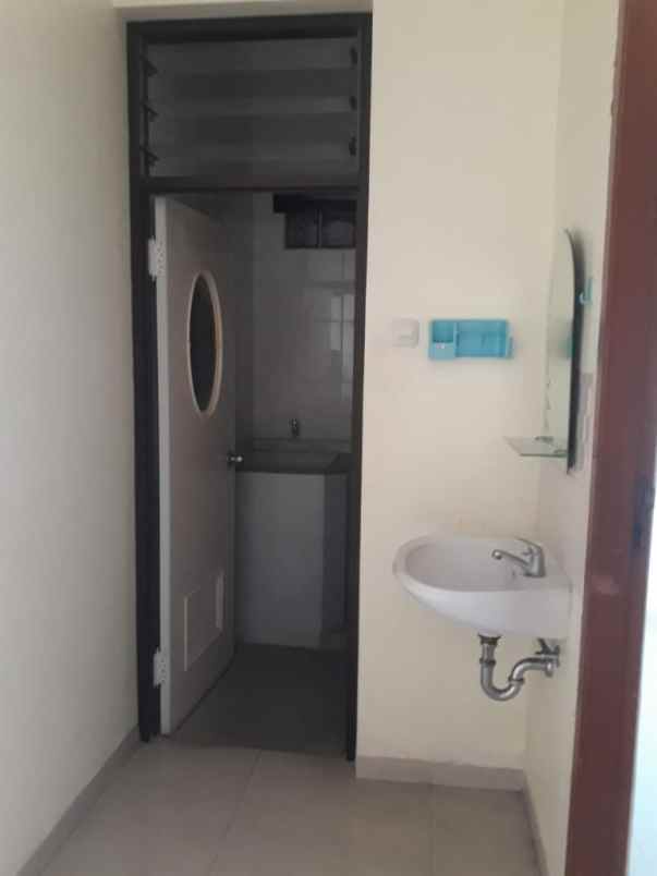 dijual rumah kenjeran p