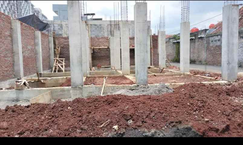 dijual rumah klenteng sari