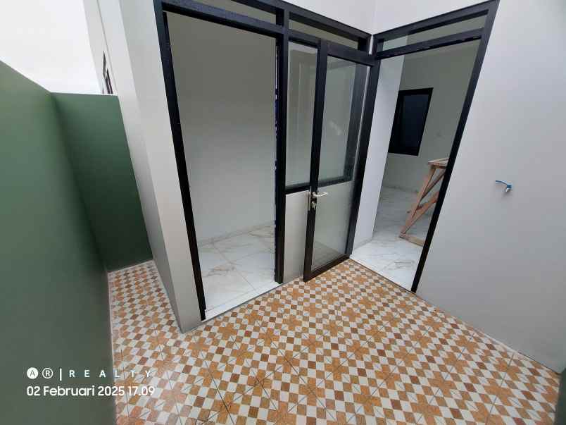 dijual rumah komplek cigadung