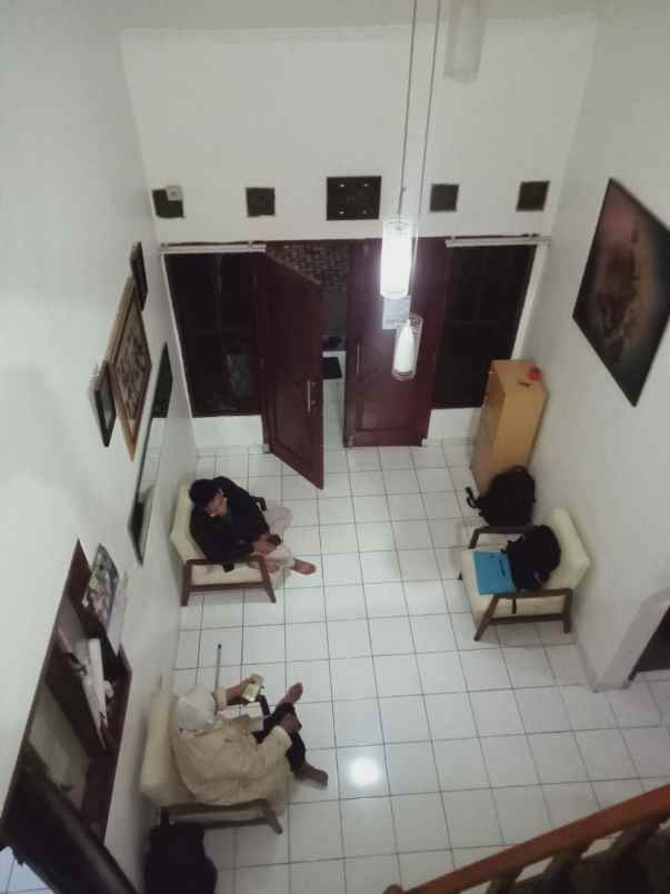 dijual rumah komplek citeureup cimahi