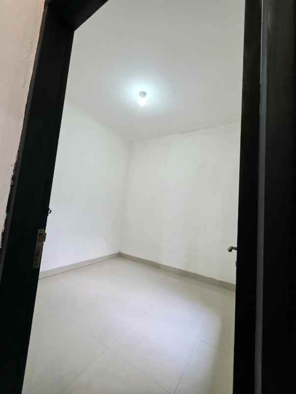 dijual rumah komplek de marrakesh