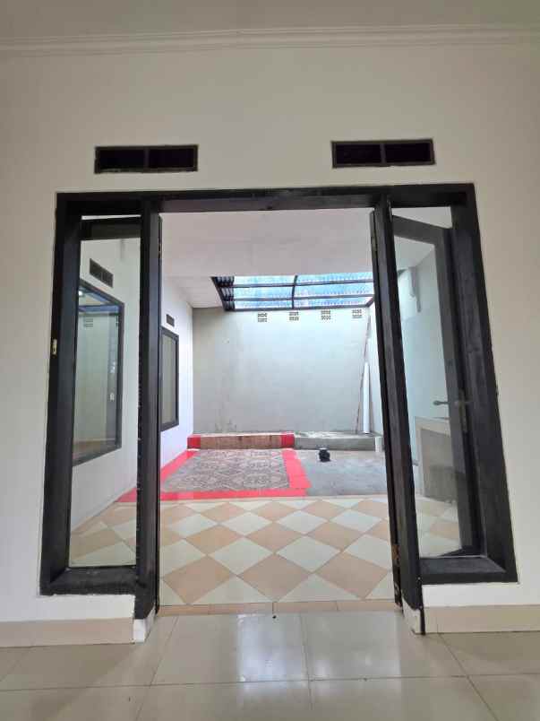 dijual rumah komplek de marrakesh
