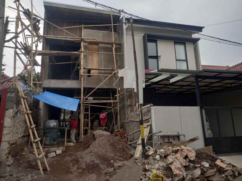 dijual rumah komplek fajar raya estate