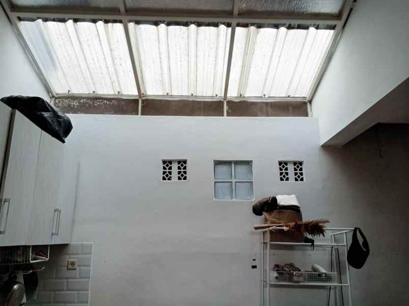 dijual rumah komplek pesona ciganitri