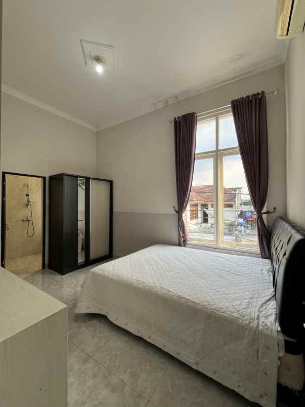 dijual rumah kost rumah induk lokasi candi mendut