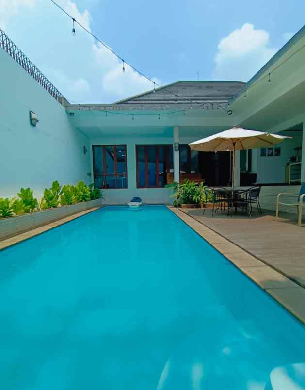 dijual rumah kreo larangan cileduk