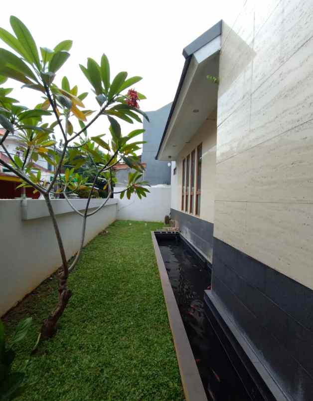 dijual rumah kreo larangan cileduk