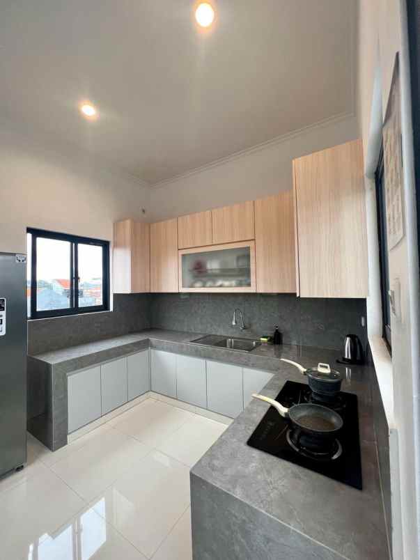 dijual rumah kupang