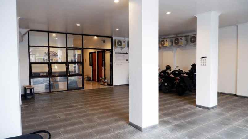 dijual rumah kupang