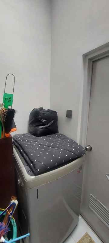 dijual rumah lokasi oma view kota malang