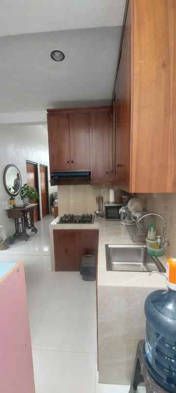 dijual rumah lokasi oma view kota malang