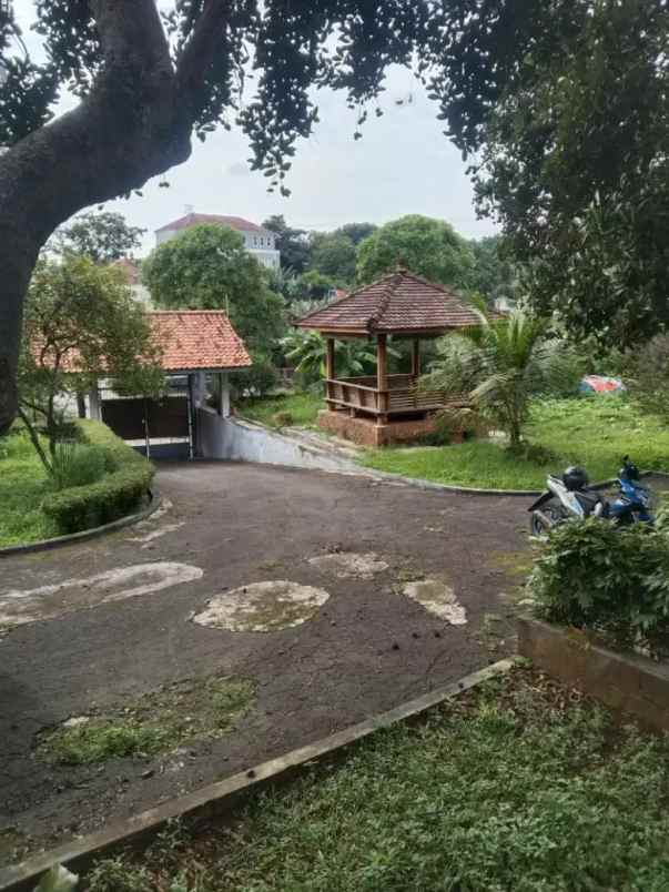 dijual rumah lubang buaya pondok gede