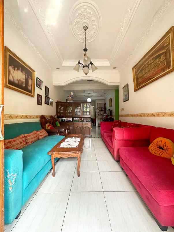 dijual rumah malaka