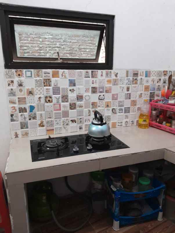 dijual rumah manyaran