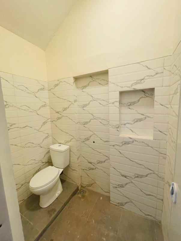 dijual rumah medokan rungkut surabaya