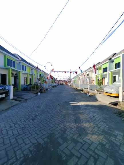 dijual rumah menganti