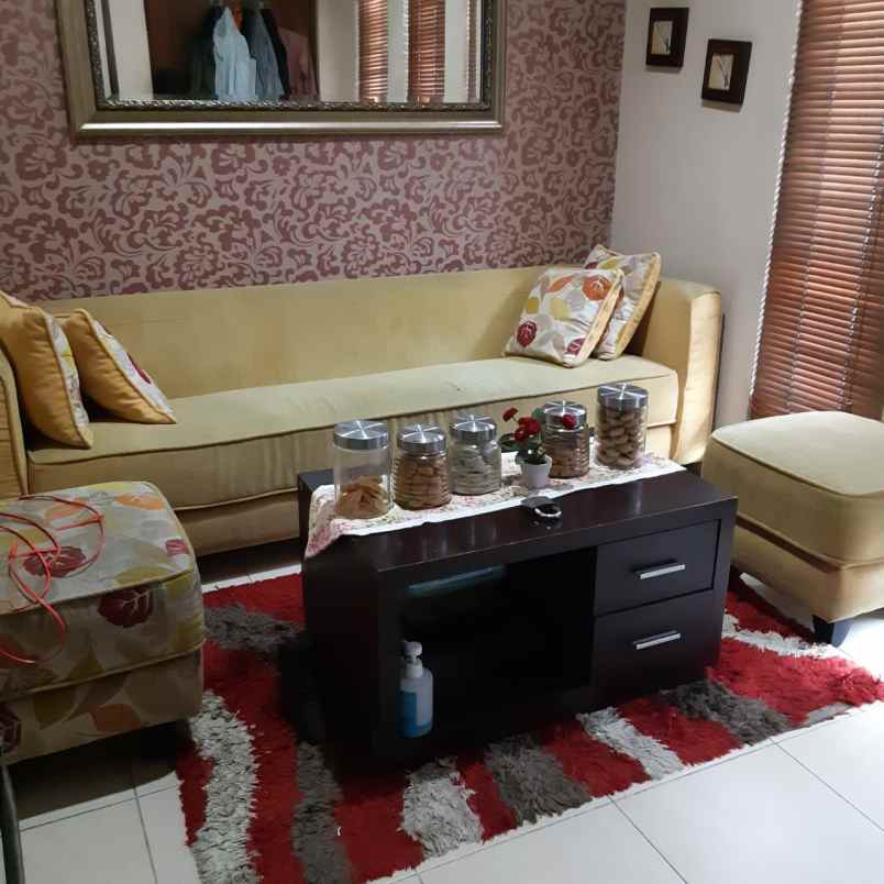 dijual rumah menteng dalam tebet