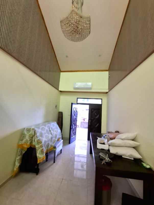 dijual rumah metland menteng cakung